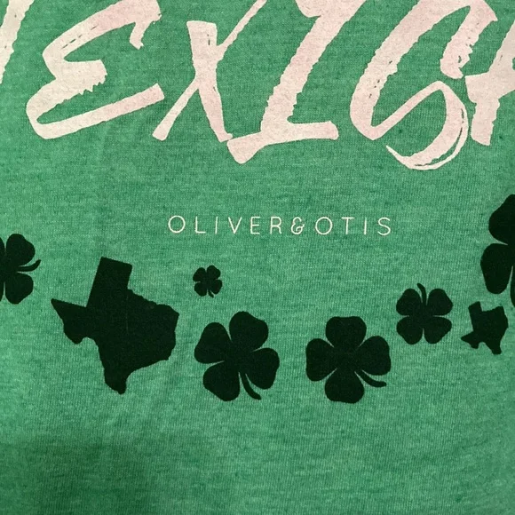 NWT Large “Kiss Me I’m Texish” Texas Irish Green Tee (ABBA) - Picture 3 of 9